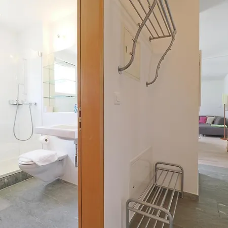 Residenza Alpenrose 24 *